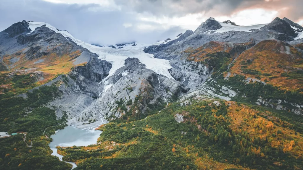 Alaska's wilderness is know for its rugged beauty.